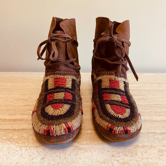 Vintage- House of Harlow 1960 Suede & Beaded ankle boots - Picture 1 of 16